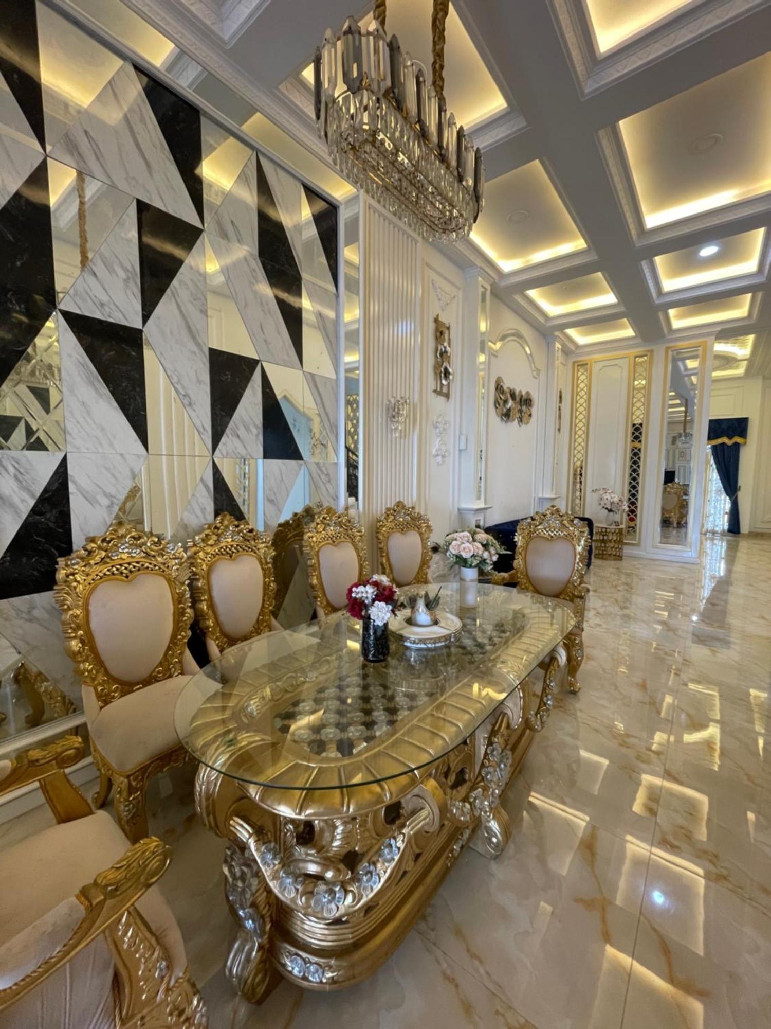 Villa Rumah Putih Jogja Γιογκιακάρτα Εξωτερικό φωτογραφία
